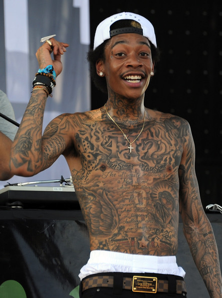 les rappeurs recouverts de tatouages adramatic hip hop les rappeurs recouverts de tatouages adramatic hip hop